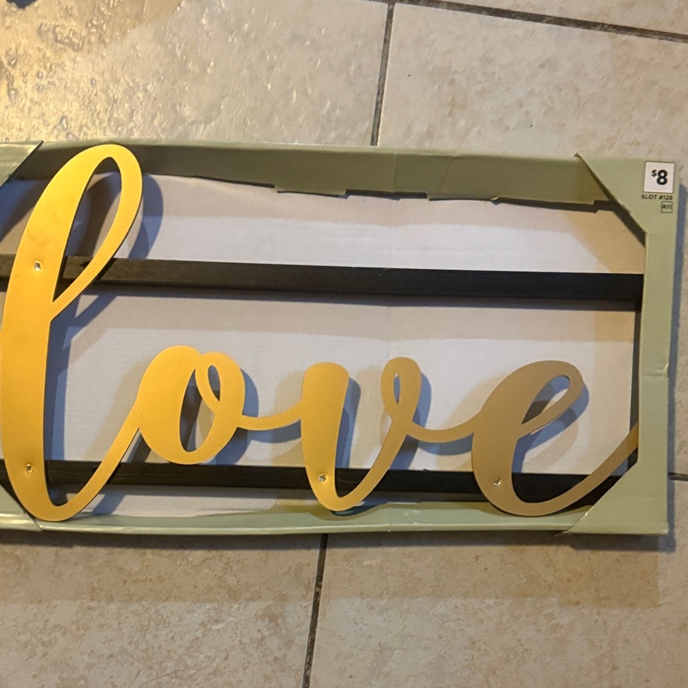 Wall decor
